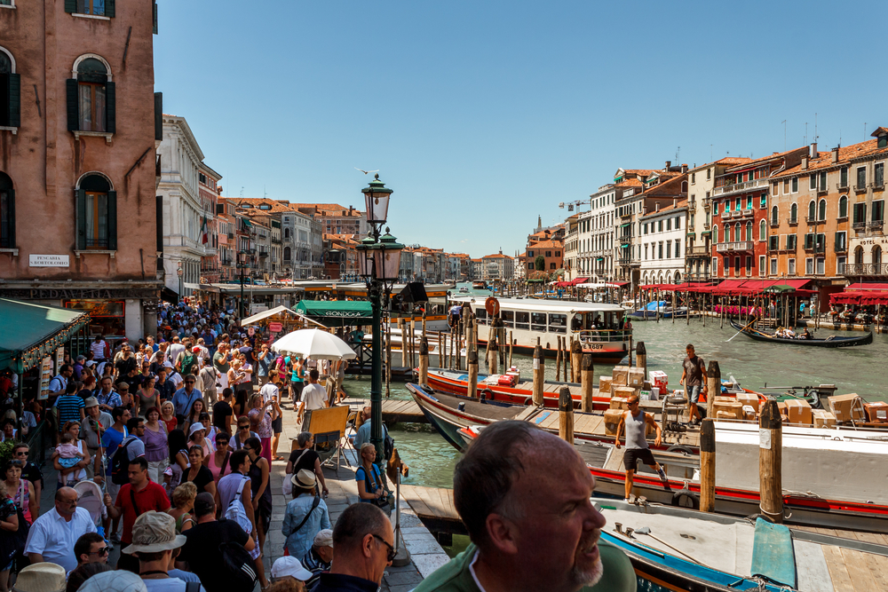 Overtourism - A tu per Touring